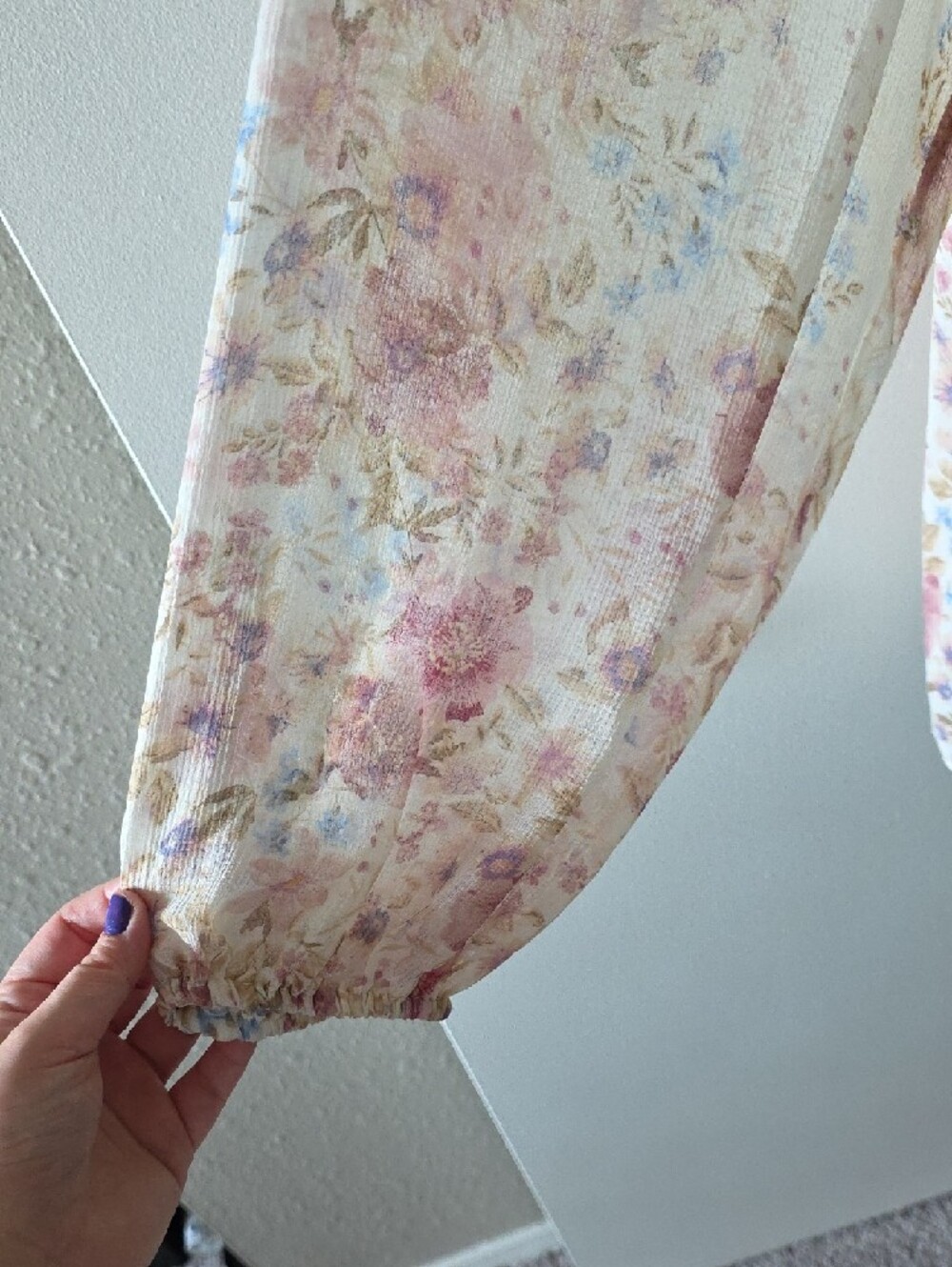 torrid Cream Floral Peasant Tunic with Pink & Lavender Accents - Picture 2 of 6